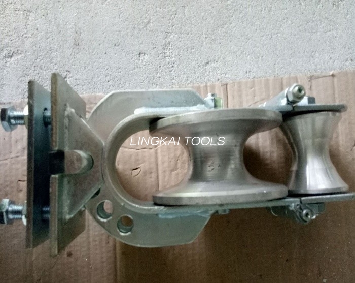 Škripec za vleko kabla iz aluminijastega koluta SHCS-2 20KN trinamenski nizni blok